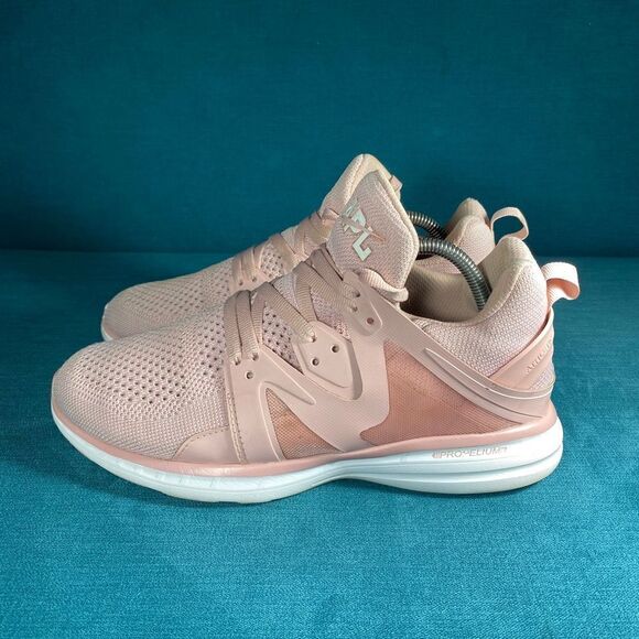 Size 10.5 - Women’s APL pink shoes - Picture 1 of 8